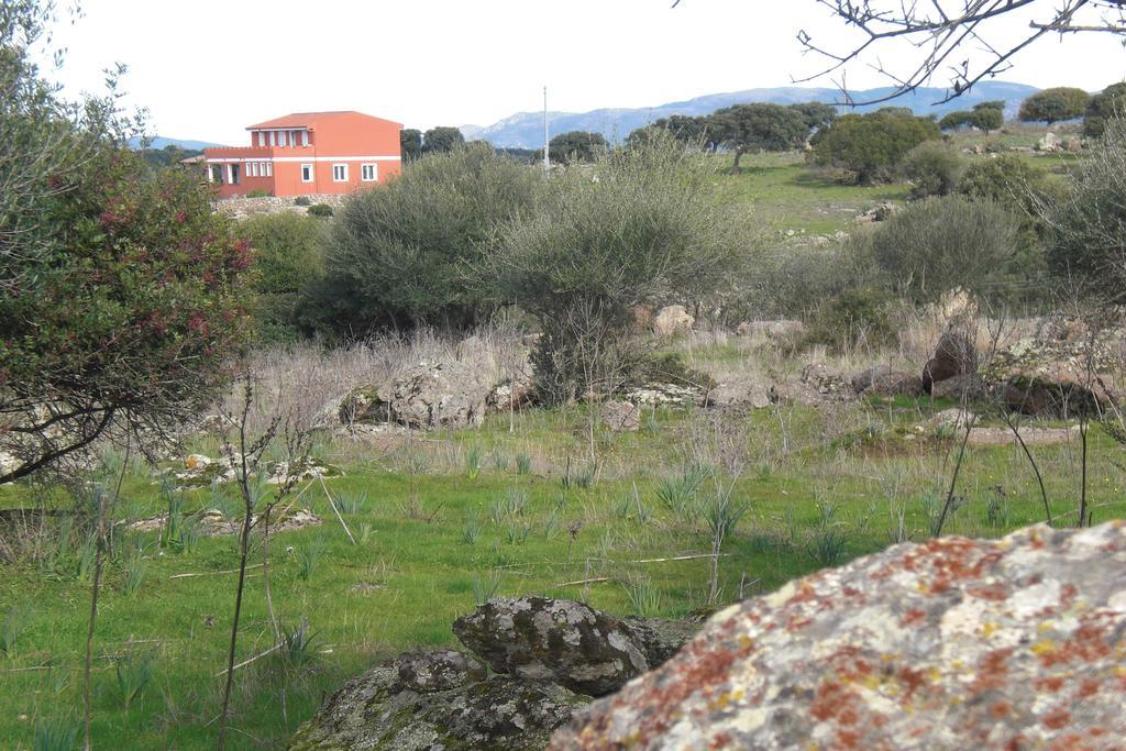 Agriturismo Pentuma Chiaramonti Luaran gambar