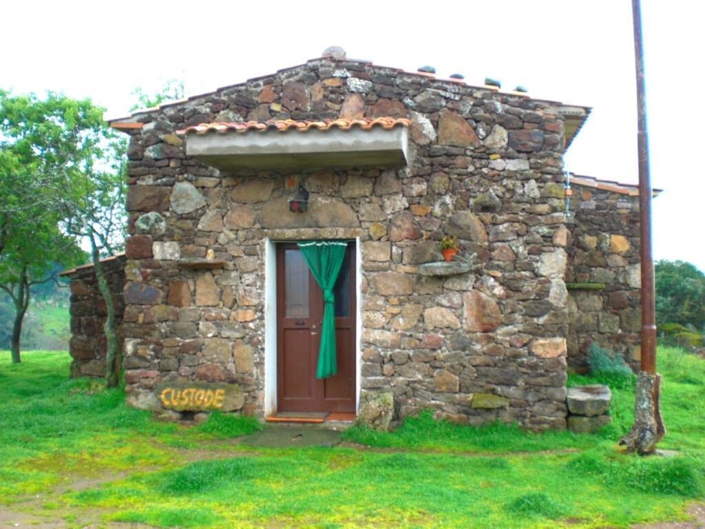 Agriturismo Pentuma Chiaramonti Luaran gambar